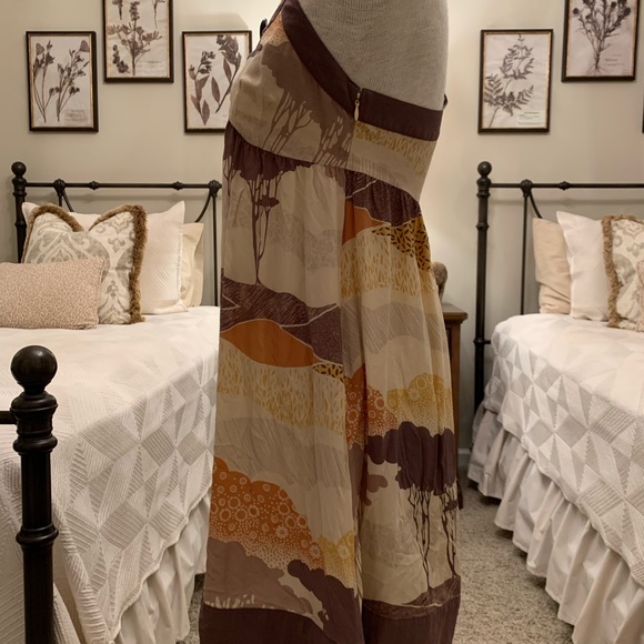 Lux Urban Outfitters EUC Sundress - Picture 4 of 7